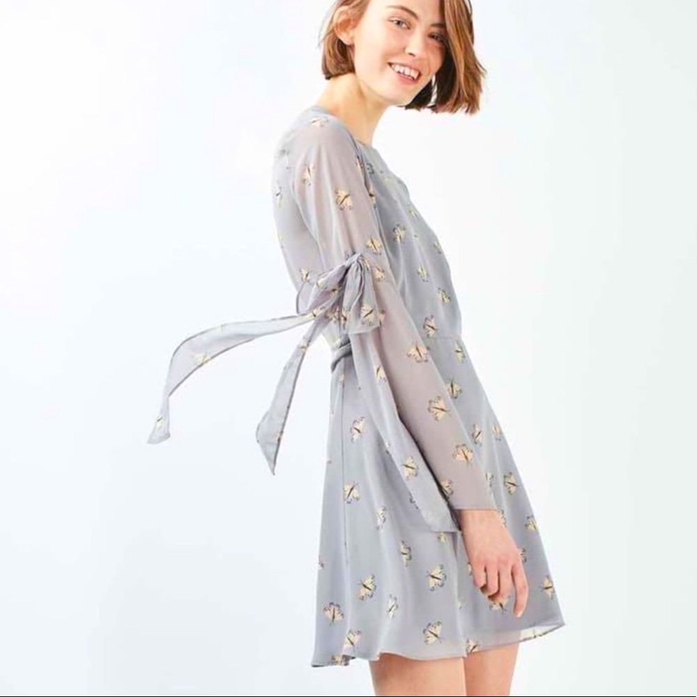 Topshop Moth Print Tie Sleeve Skater Dress Size 8 - Picture 15 of 15